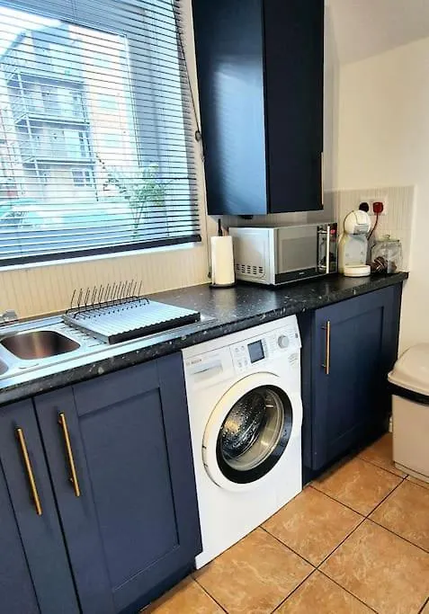 Home From Home 3 Bed,2 Bath House With Garden&Parking Near Centre&Tram Stop Sheffield Regno Unito
